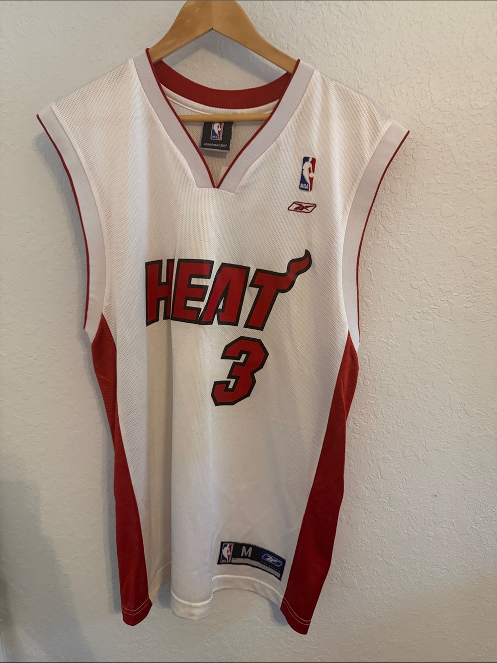 Reebok Miami Heat #3 White and Red Basketball Jersey Medium